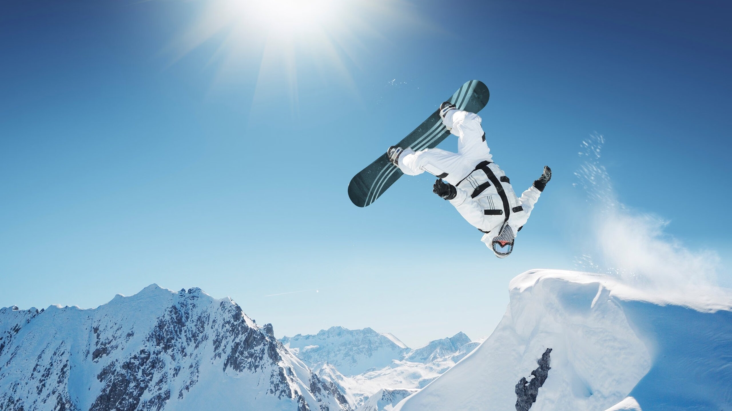 德甲火力全开:攻守兼备,场面震撼!,德甲德甲